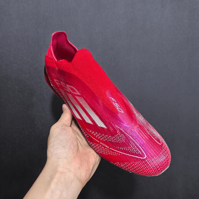F50 ELITE - Laceless